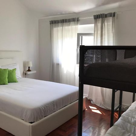 7 Rivers Hostel Lisbon Exterior photo